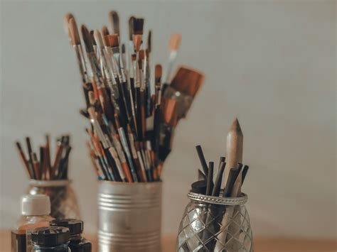 how to store paint brushes